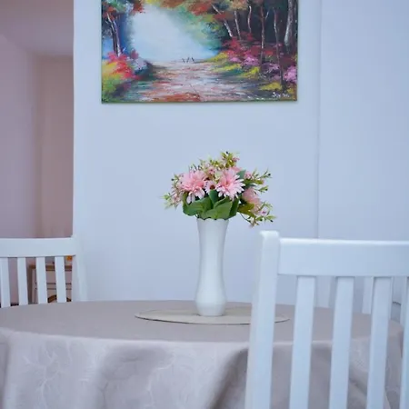 A Cozy Nest In * Teslić