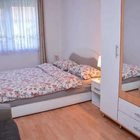 A Cozy Nest In * Teslic